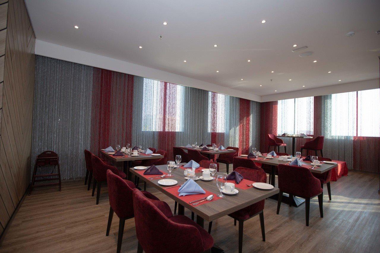 Fortis Hotel Fujairah Exterior photo